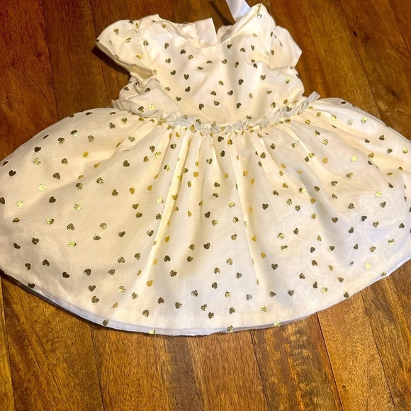 Carters baby girl dress like new 3 months gold heart 💛 design - Picture 6 of 8
